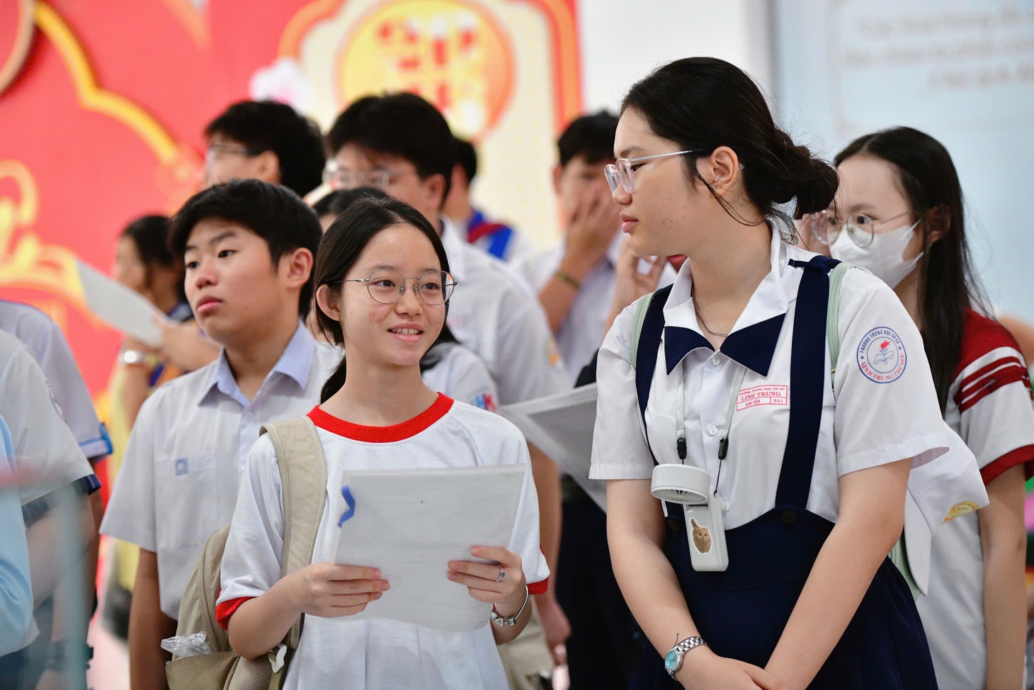4.700 thí sinh TP.HCM bước vào kỳ thi lớp 10 đầu tiên - Ảnh 7.