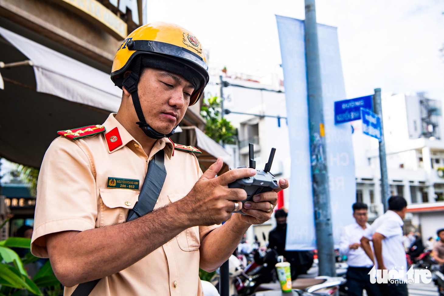 vòng xoay Điện Biên Phủ - Ảnh 4.