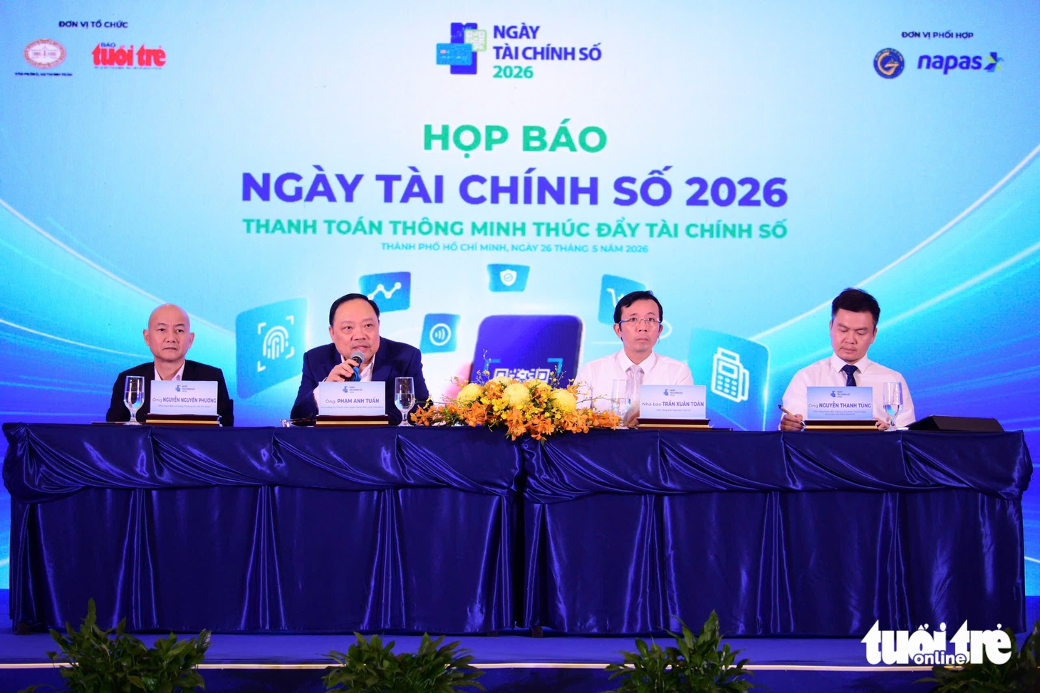 Thanh toán xuyên biên giới tăng trưởng ấn tượng, du khách quốc tế mạnh tay mua sắm - Ảnh 1.