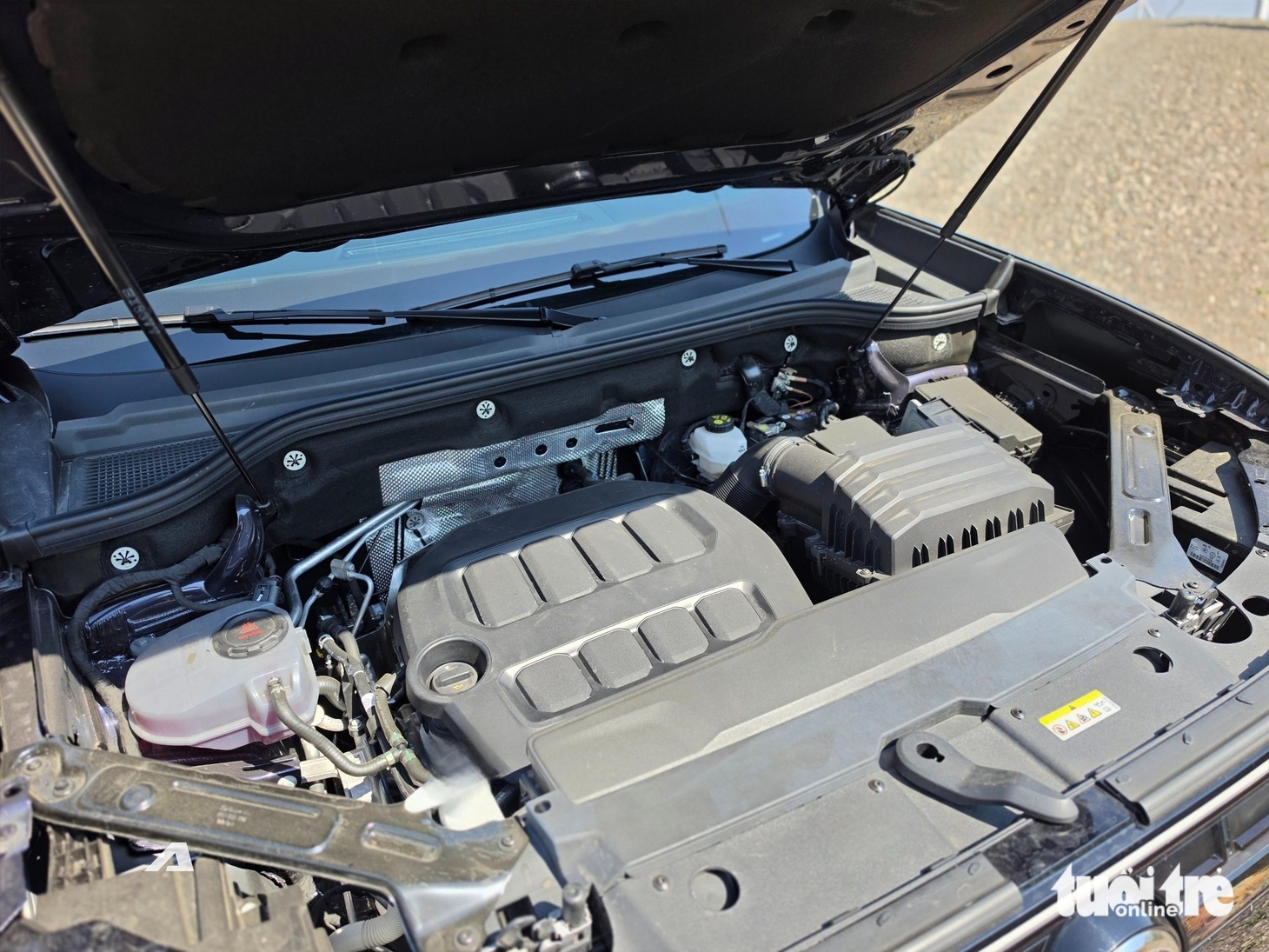 Volkswagen Teramont - Ảnh 4.