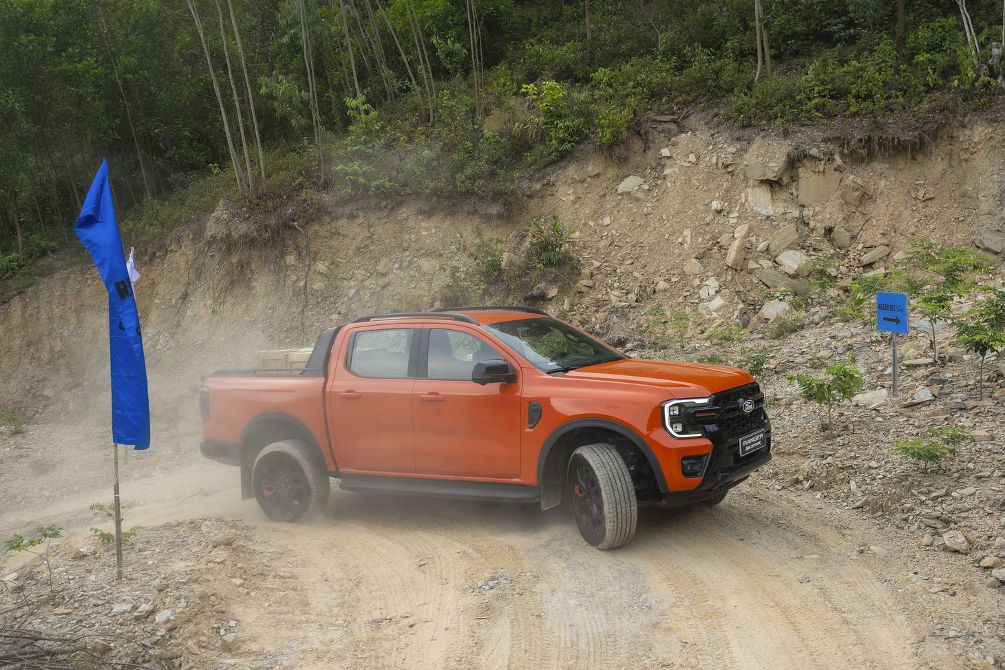 Ford Ranger - Ảnh 3.
