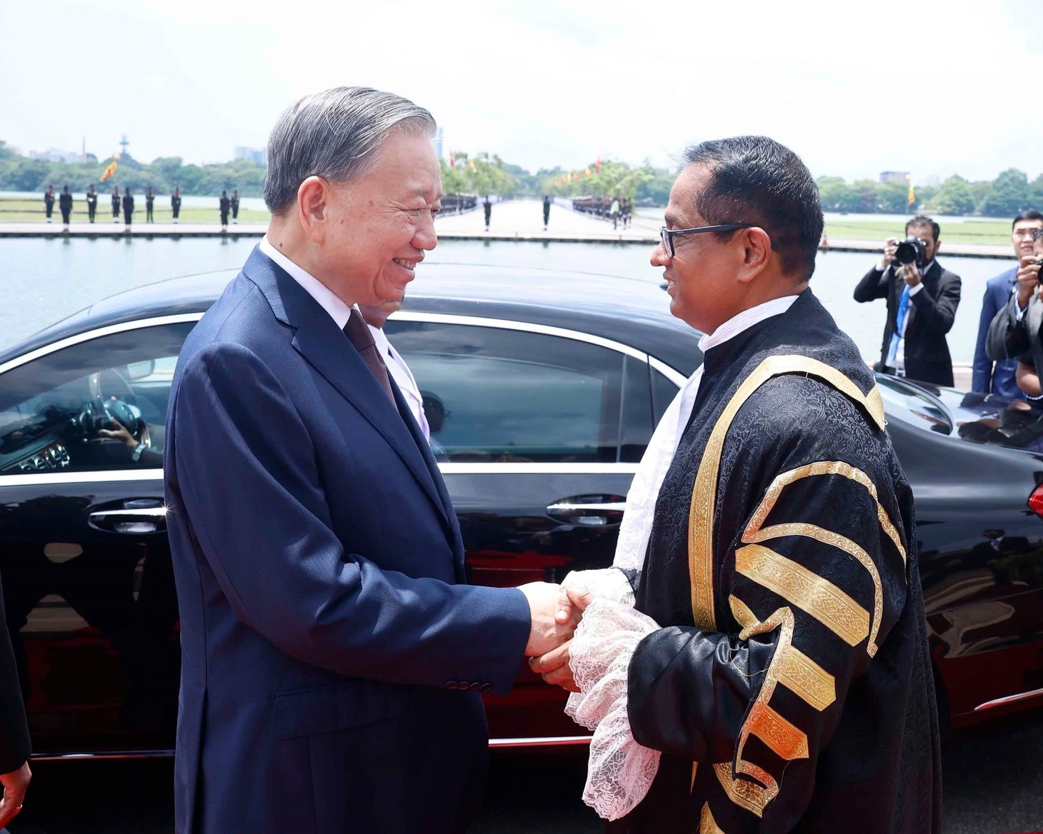 Phát biểu lịch sử của Tổng Bí thư, Chủ tịch nước Tô Lâm trước Quốc hội Sri Lanka - Ảnh 2.
