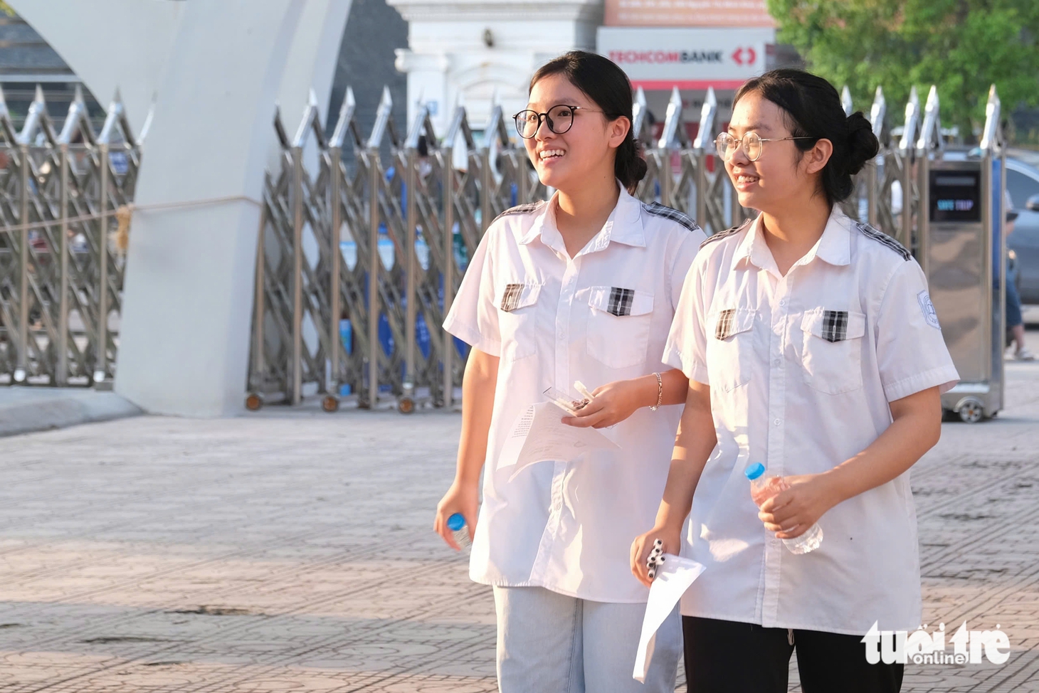 thi tốt nghiệp - Ảnh 13.