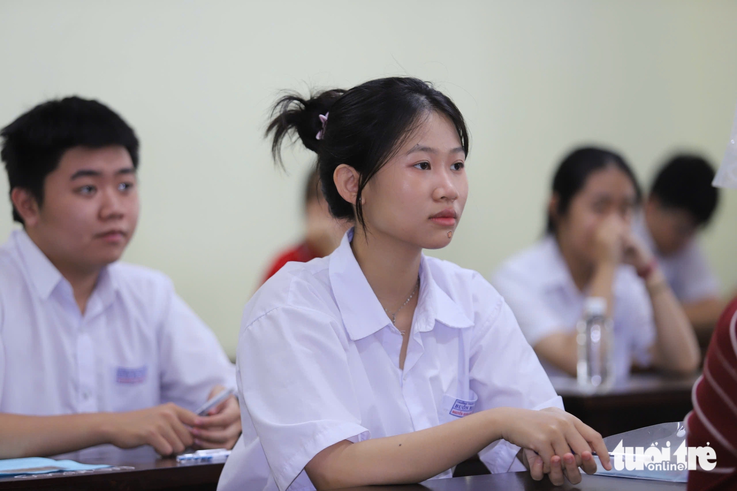 thi tốt nghiệp - Ảnh 21.