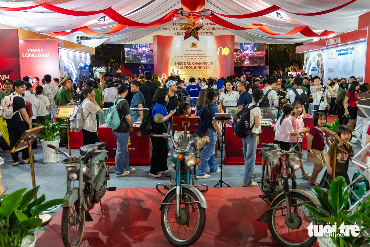 Triển lãm - Ảnh 7.