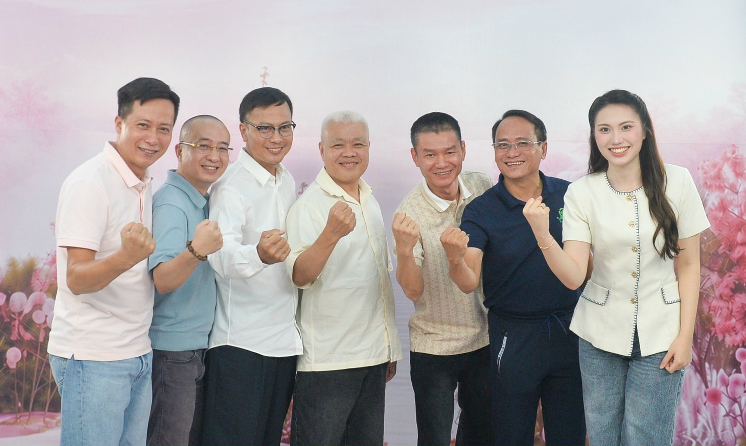 27 tiếng mega livestream liên tục gây quỹ cho Ước mơ của Thúy, tri ân triệu tấm lòng - Ảnh 1.
