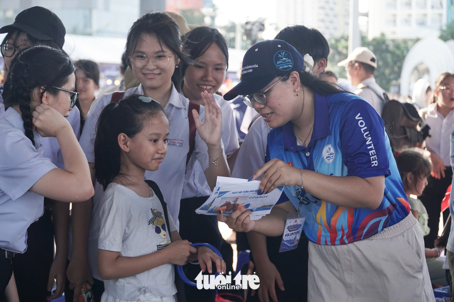 Gen Z hào hứng trải nghiệm Ngày hội tiếng Anh - Ảnh 1.