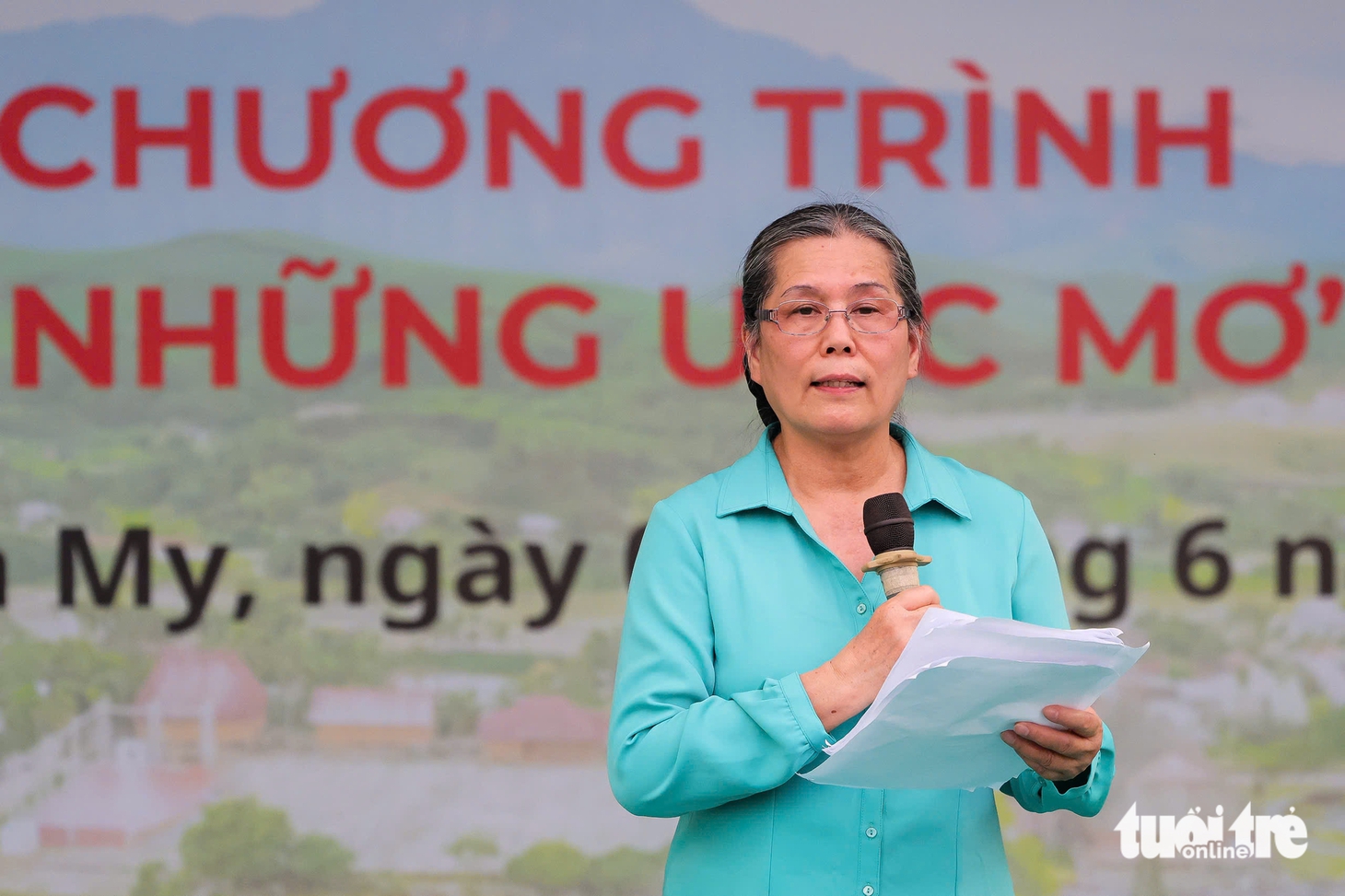 Khi mùa hè trẻ thơ mở ra từ sách, học bổng và yêu thương ở Trà My - Ảnh 5.