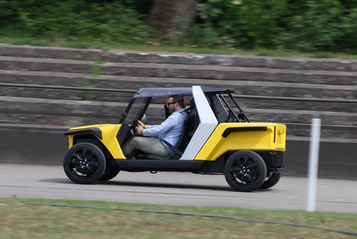 ô tô điện mini - Ảnh 10.