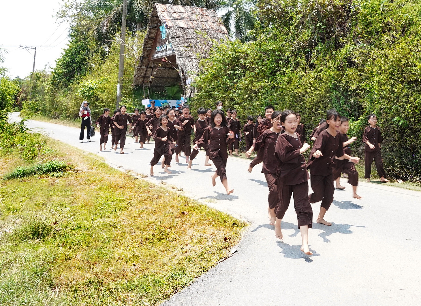 mùa hè - Ảnh 1.