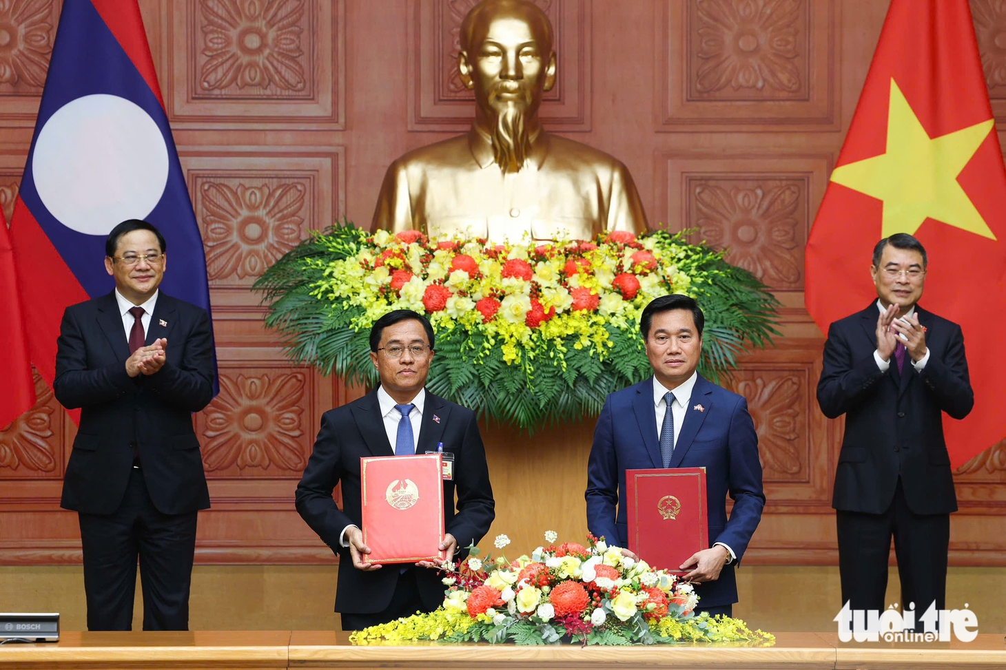 Lào - Ảnh 3.