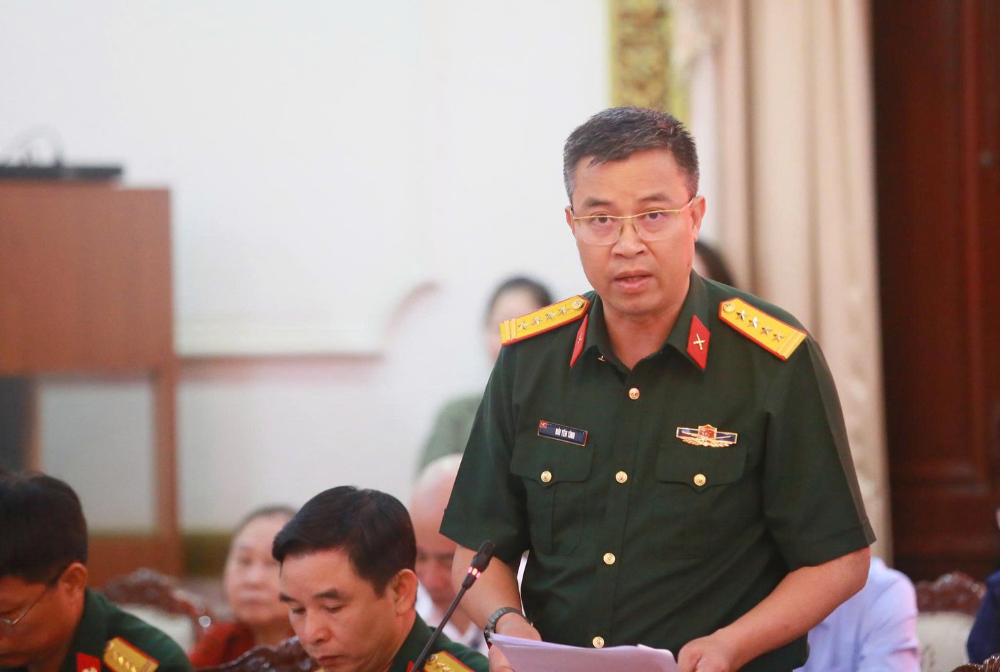 Phó thủ tướng: Thăm dò cẩn trọng trước khi khai quật hài cốt liệt sĩ tại công viên Lê Thị Riêng - Ảnh 4.