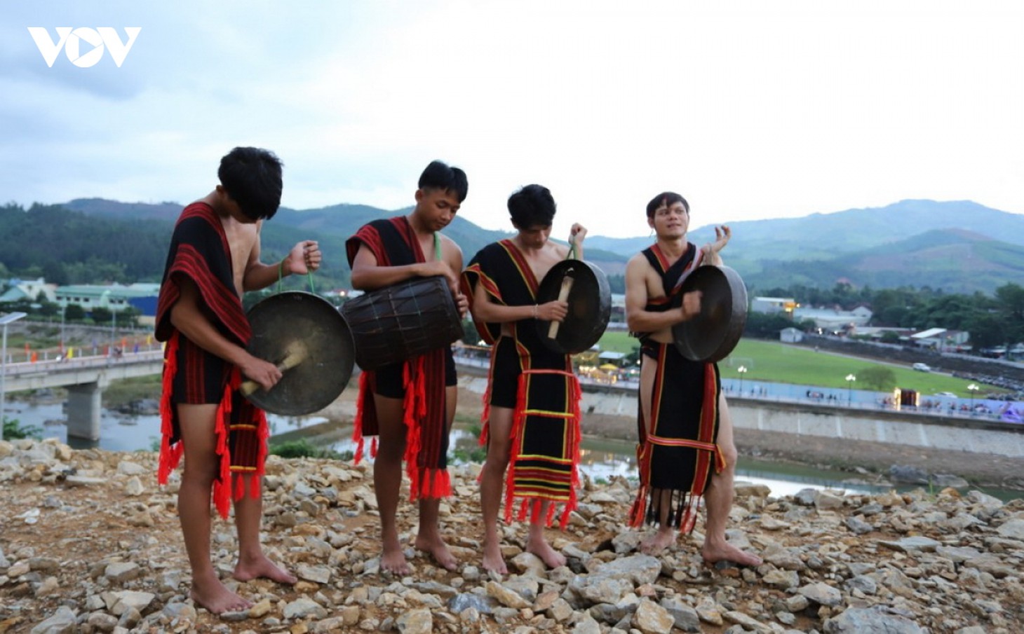 sông tranh - Ảnh 4.