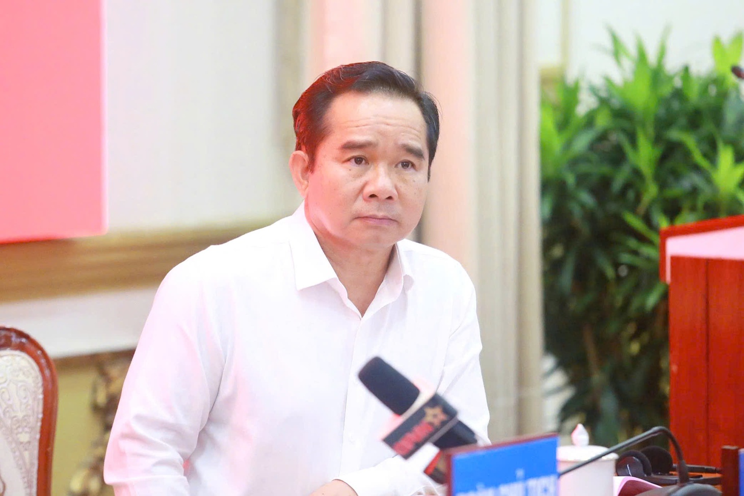 Phó thủ tướng: Thăm dò cẩn trọng trước khi khai quật hài cốt liệt sĩ tại công viên Lê Thị Riêng - Ảnh 2.