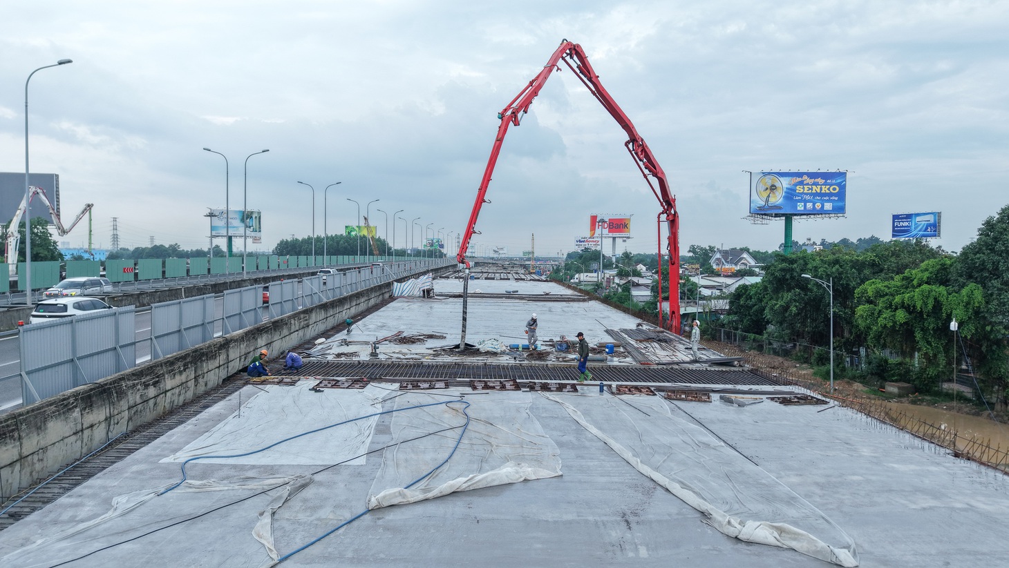 Tin tức sáng 12-7: Tổng giám đốc PNJ đăng ký mua vào 1 triệu cổ phiếu - Ảnh 3.