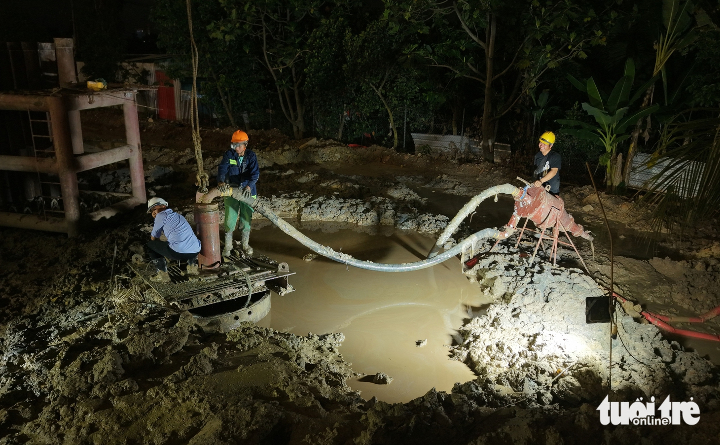 Xuyên ngày đêm thi công ở cầu Long Thành 2 - Ảnh 14.