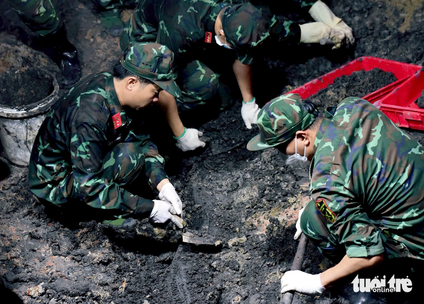 Ngày 11-7: 42 hài cốt tìm thấy tại công viên Lê Thị Riêng, 3 tuần có ADN liệt sĩ Huỳnh Văn Quên - Ảnh 2.