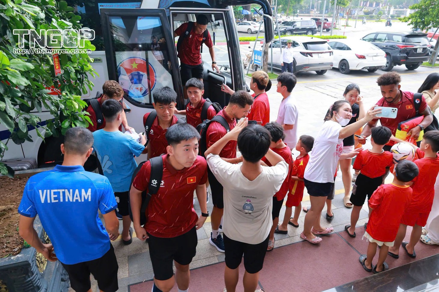 Lên tuyển Việt Nam bằng 'vé vớt', Khổng Minh Gia Bảo sẵn sàng đấu Myanmar - Ảnh 6.