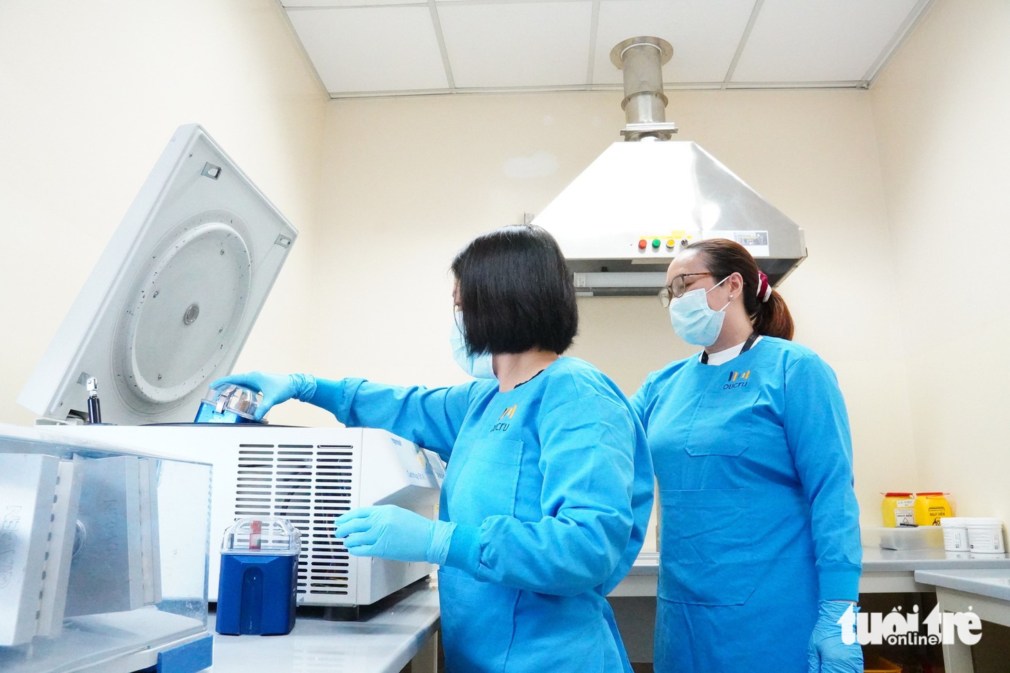 Bên trong ‘thao trường' nghiên cứu bệnh truyền nhiễm tại OUCRU TP.HCM và BV Bệnh nhiệt đới - Ảnh 4.
