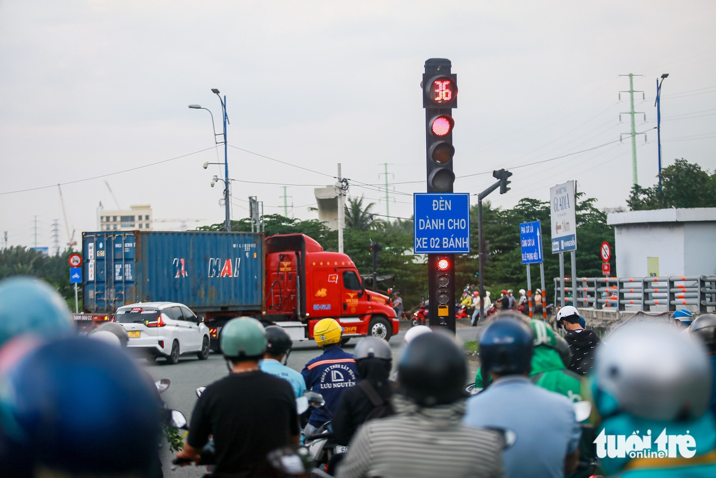 Nút giao Mỹ Thủy 4 tầng, 'van điều tiết' dòng xe cụm cảng Cát Lái TP.HCM - Ảnh 8.