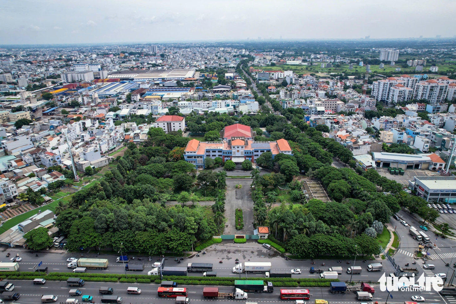 Cải tạo trụ sở UBND quận 12 thành trường liên cấp Lê Thị Riêng năm 2026 - Ảnh 1.
