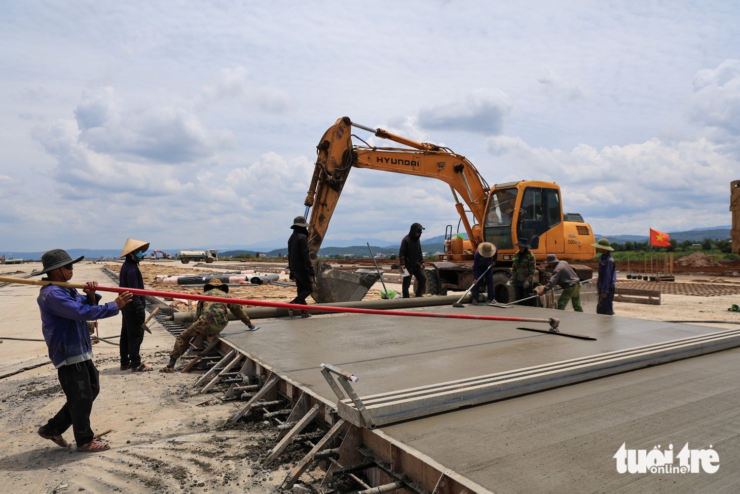 Cấp tập thi công để sân bay Liên Khương mở cửa trước thời hạn - Ảnh 3.