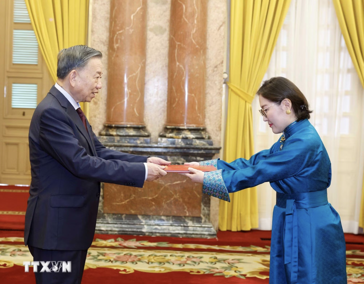 Đại sứ Mỹ, Bồ Đào Nha, Iran, Mông Cổ và Myanmar trình Quốc thư lên Tổng Bí thư, Chủ tịch nước Tô Lâm - Ảnh 8.