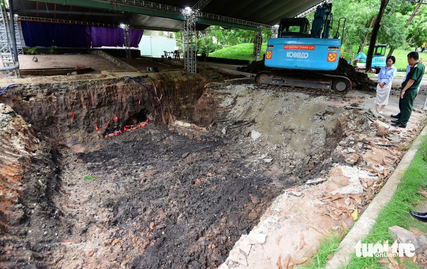 Vị trí tìm kiếm hài cốt liệt sĩ tại công viên Lê Thị Riêng được mở rộng gấp 3 lần - Ảnh 4.
