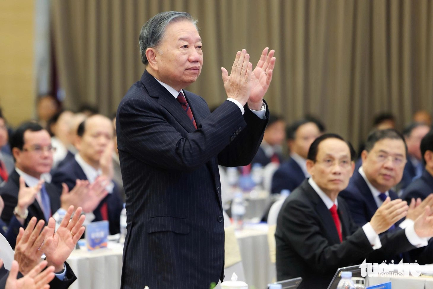 Tổng Bí thư, Chủ tịch nước Tô Lâm dự khai mạc Hội nghị Ngoại giao lần thứ 33 - Ảnh 2.