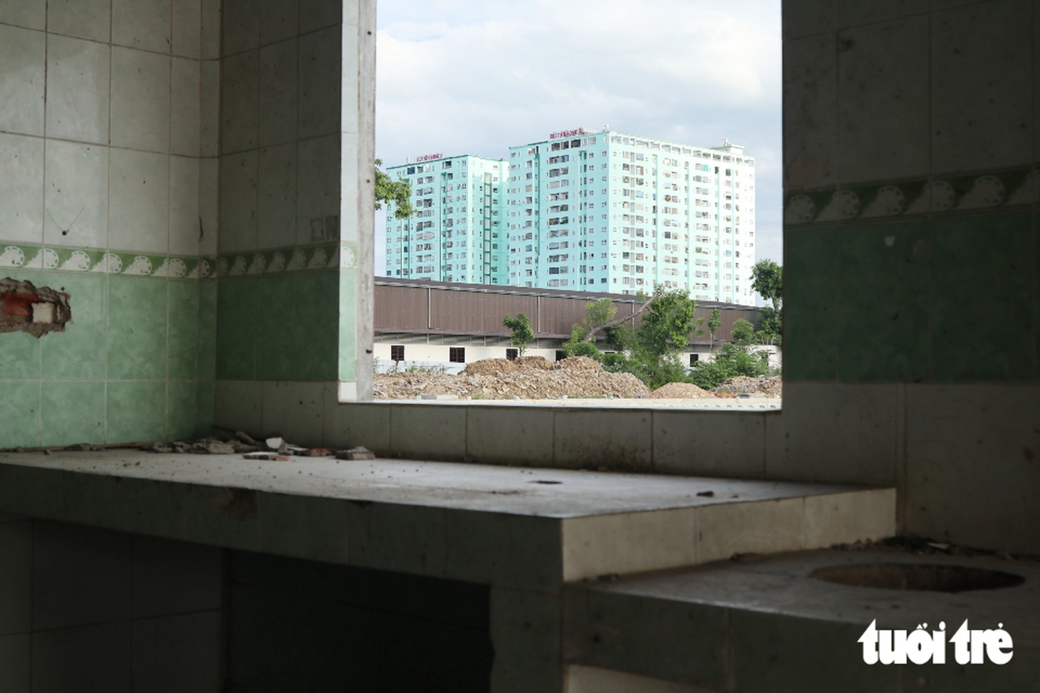 Toàn cảnh hồ nước có nhà hàng nổi hoang tàn ở Nghệ An sắp được 'lên đời' - Ảnh 10.