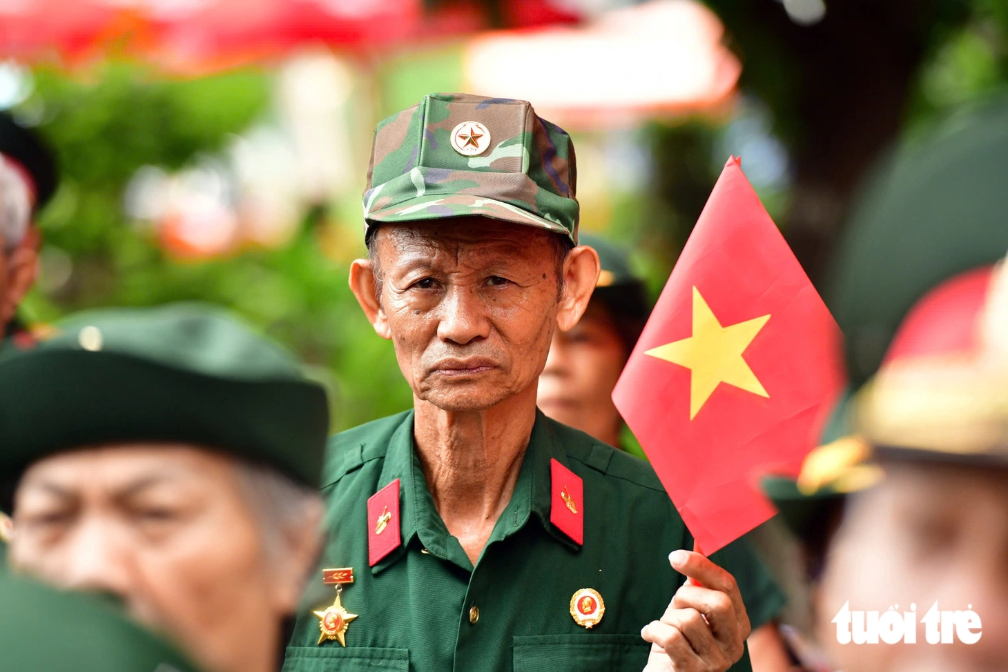 'Đón anh về mà dòng lệ trào dâng' - Ảnh 8.