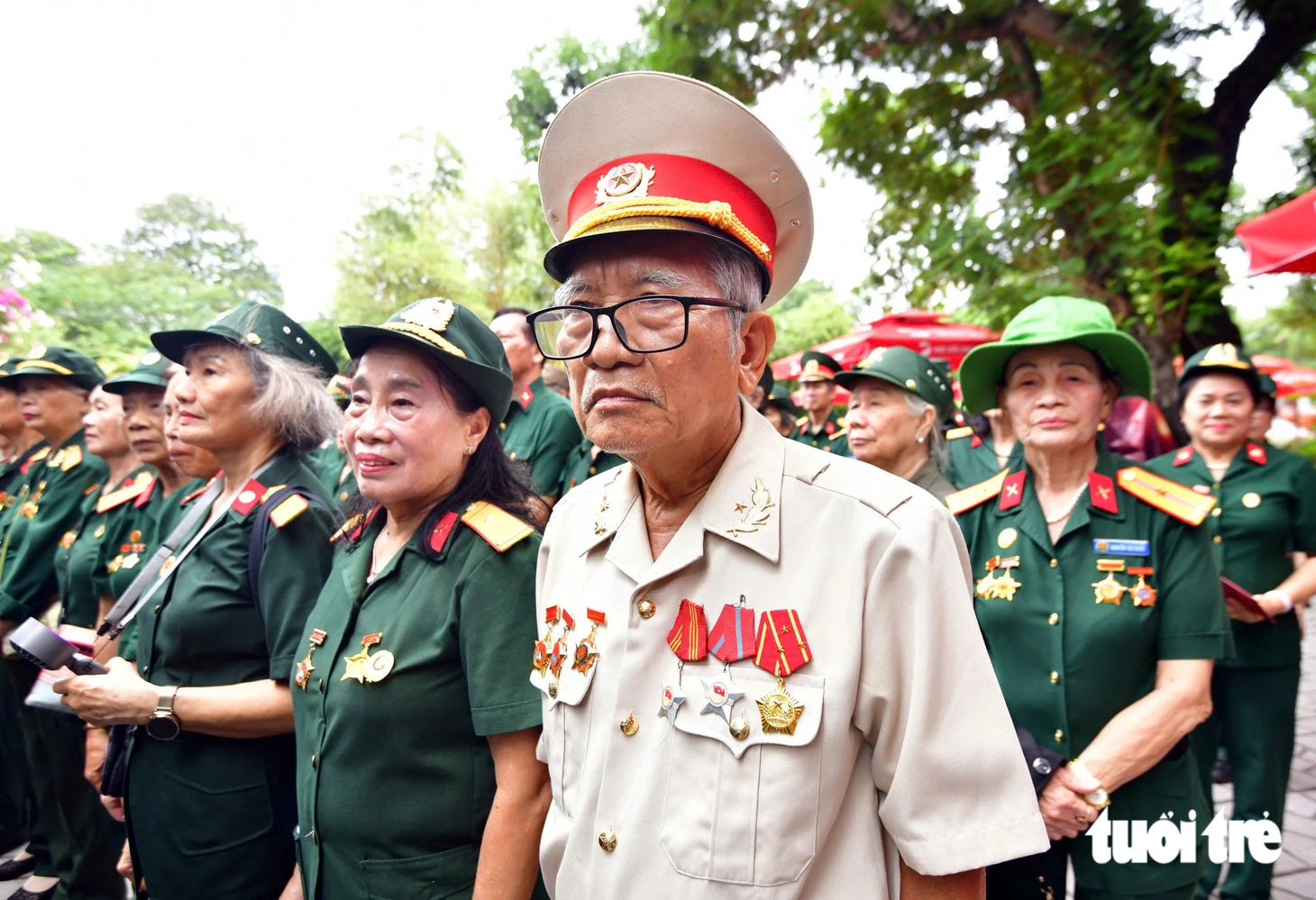 'Đón anh về mà dòng lệ trào dâng' - Ảnh 9.