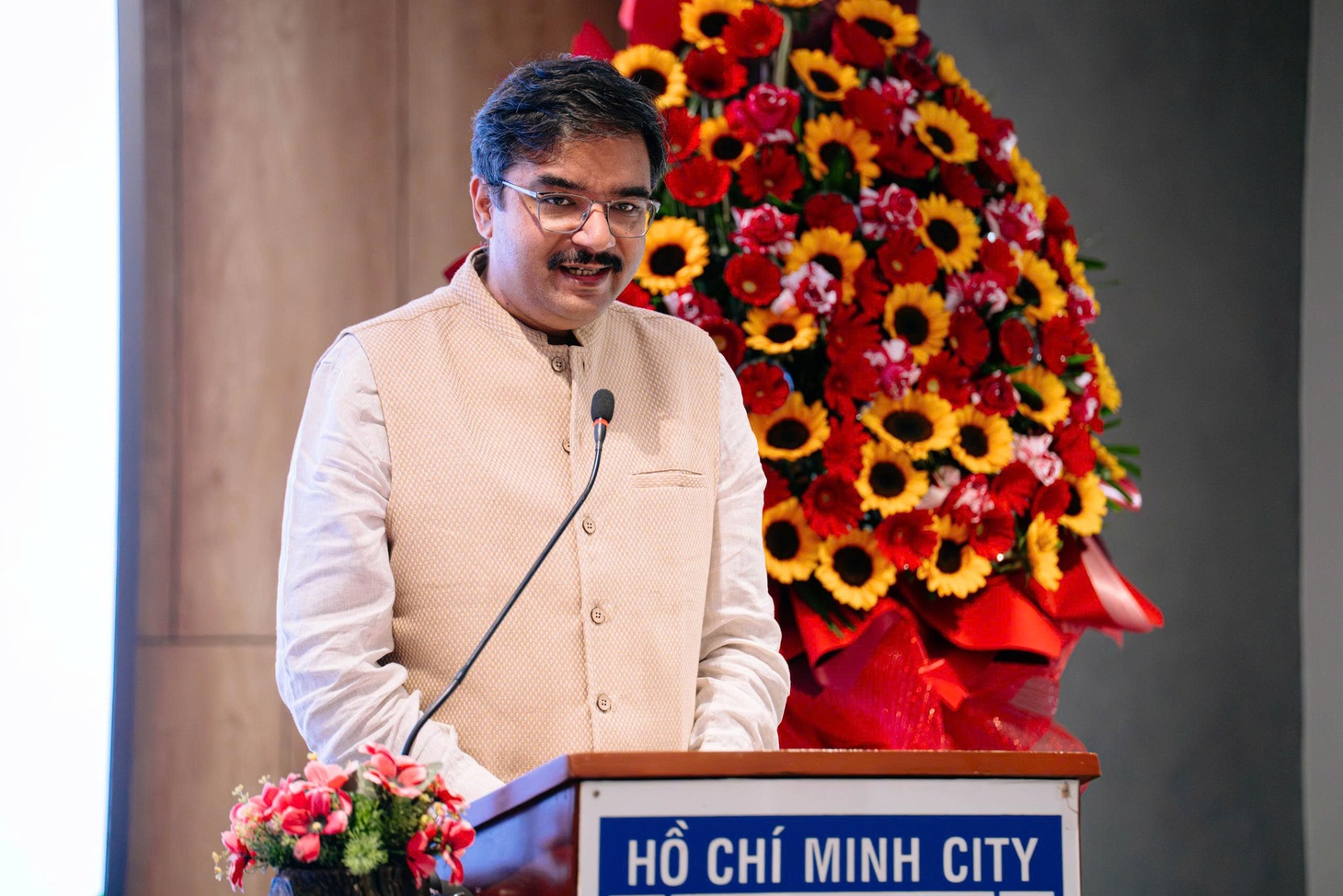 Từ Bollywood đến Việt Nam: Động lực tăng trưởng hai con số từ quyền lực mềm - Ảnh 2.