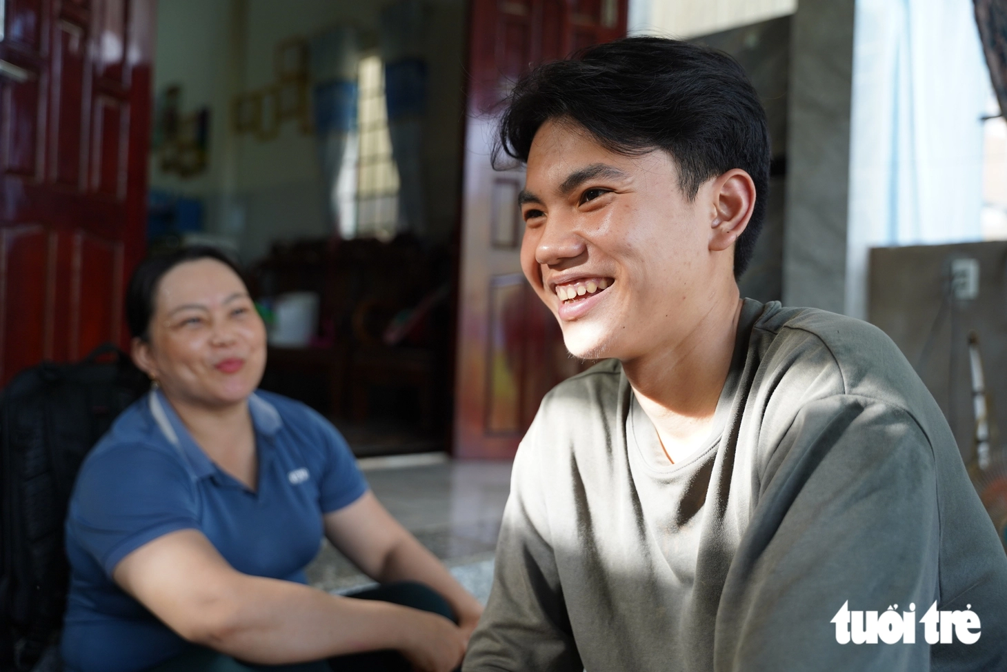 Nhà cửa tan tành trong lũ 2025, nhưng gen Z vẫn chạm đến huy chương quốc gia và giải nhất tỉnh  - Ảnh 8.