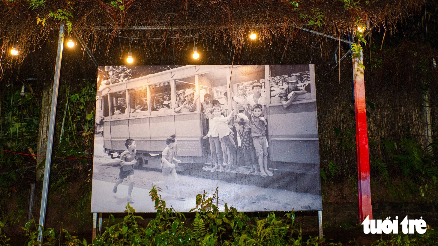 Triển lãm Giao điểm Việt Nam từ Hà Nội đến Đà Lạt - Ảnh 4.