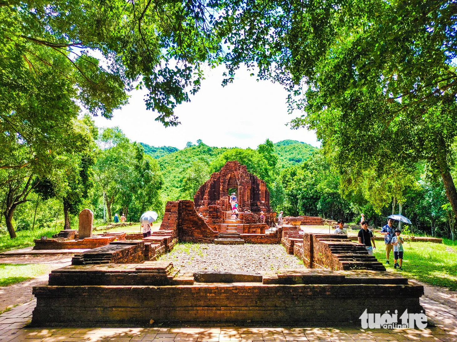 Đến thánh địa Mỹ SơnLạc bước giữa thung lũng thiêng, nghe gạch cổ kể chuyện nghìn năm - Ảnh 16.