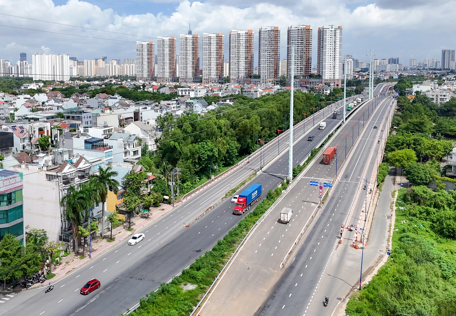 Thống xe nhánh cầu vượt từ Đồng Văn Cống đi nút giao An Phú TP.HCM - Ảnh 4.