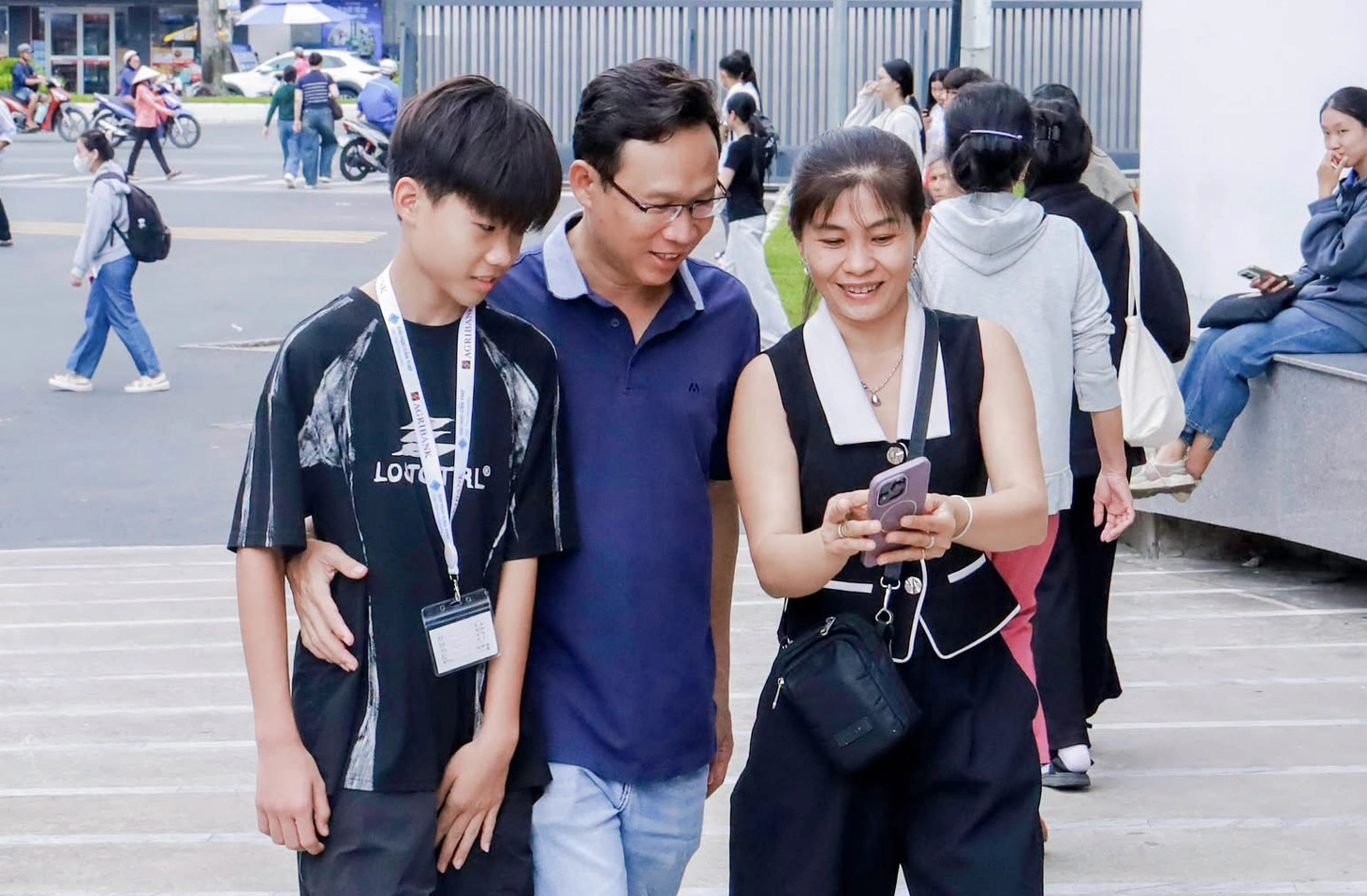 Những hình ảnh dễ thương ngày nhập học của tân sinh viên - Ảnh 3.