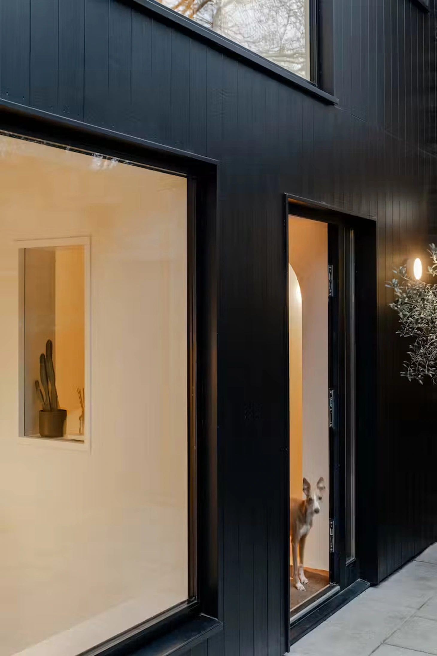 Ngôi nhà 40m2 được rao bán với giá 1 triệu bảng Anh - Ảnh 5.