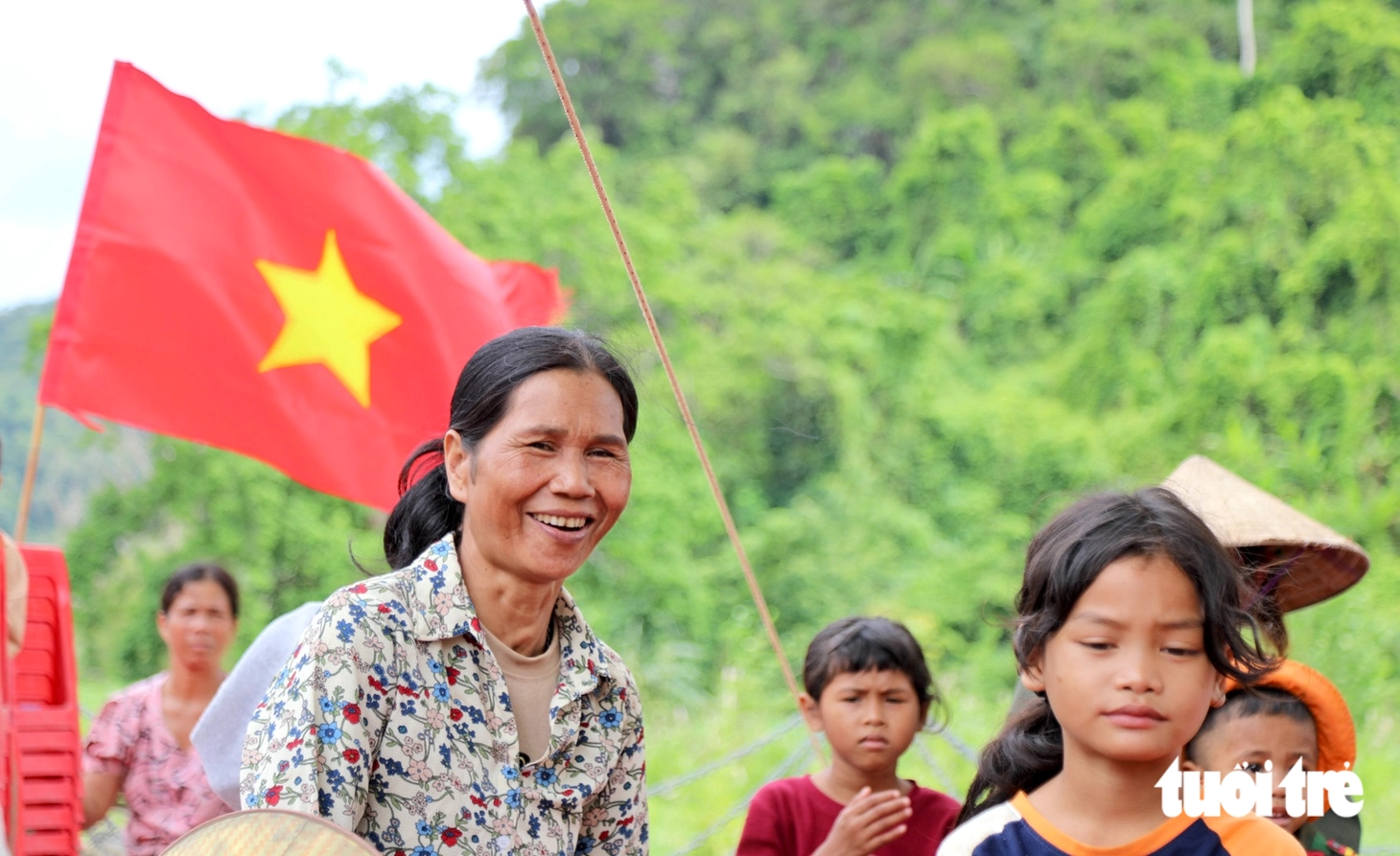 Giữa rừng già Trường Sơn, xem người Vân Kiều trỉa lúa, cầu mùa bội gắn với du lịch - Ảnh 8.