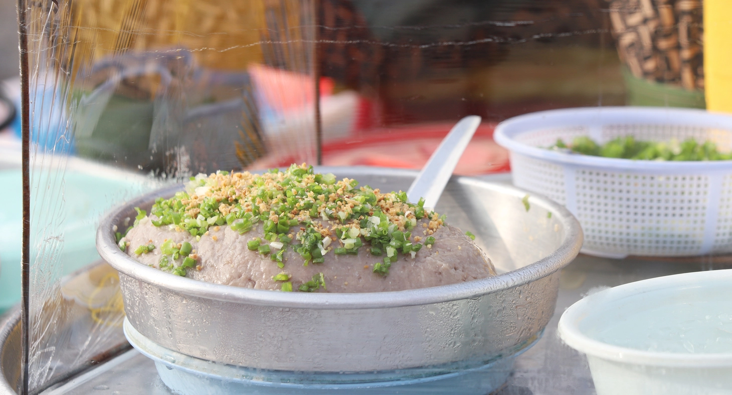 Định kiến chợ chồm hổm là lộn xộn? Ngôi chợ ở miền Tây này sẽ khiến bạn nghĩ lại - Ảnh 12.