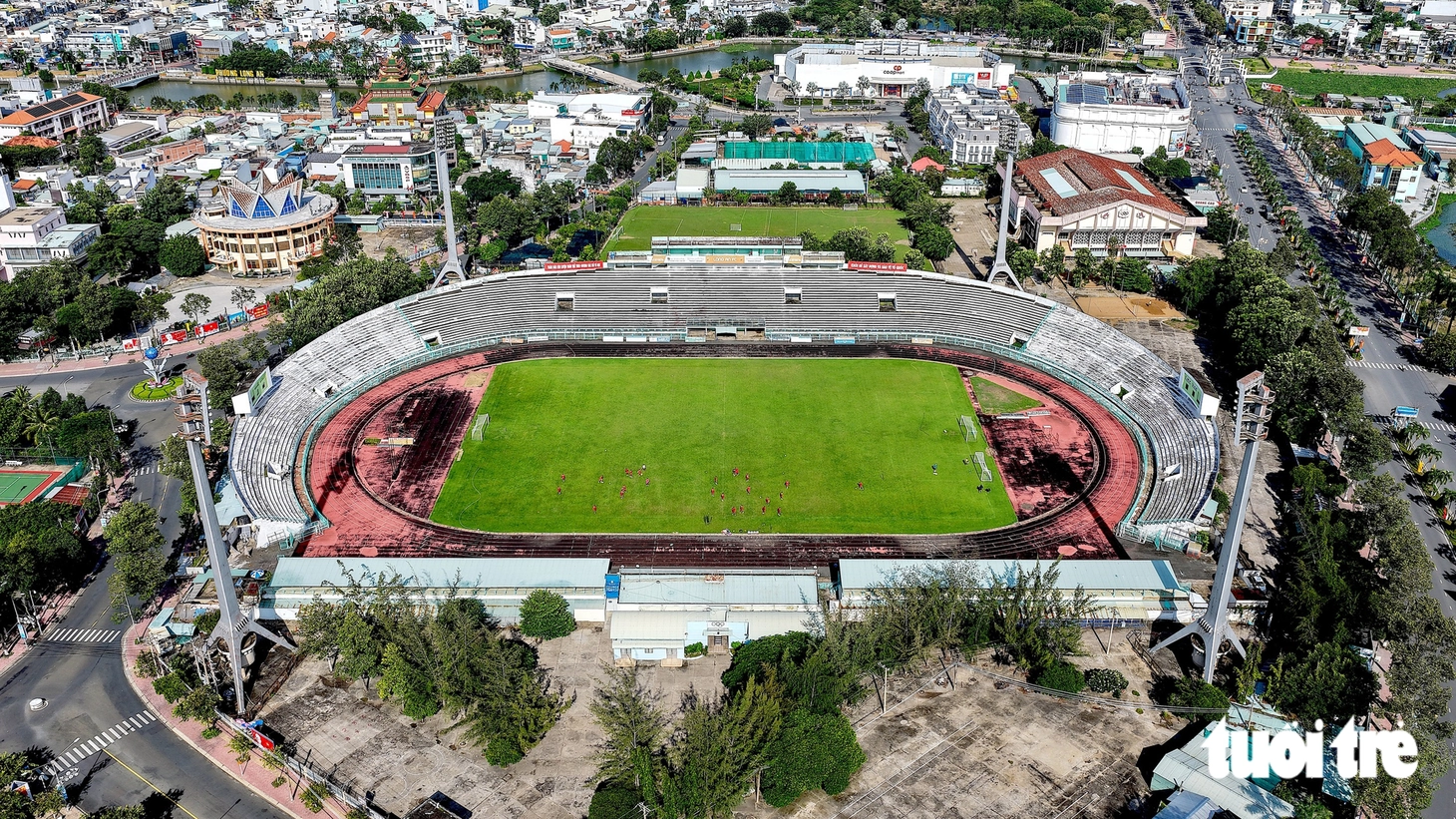 Tây Ninh dừng đấu giá khu vực sân vận động Long An, giao địa phương quy hoạch lại - Ảnh 11.