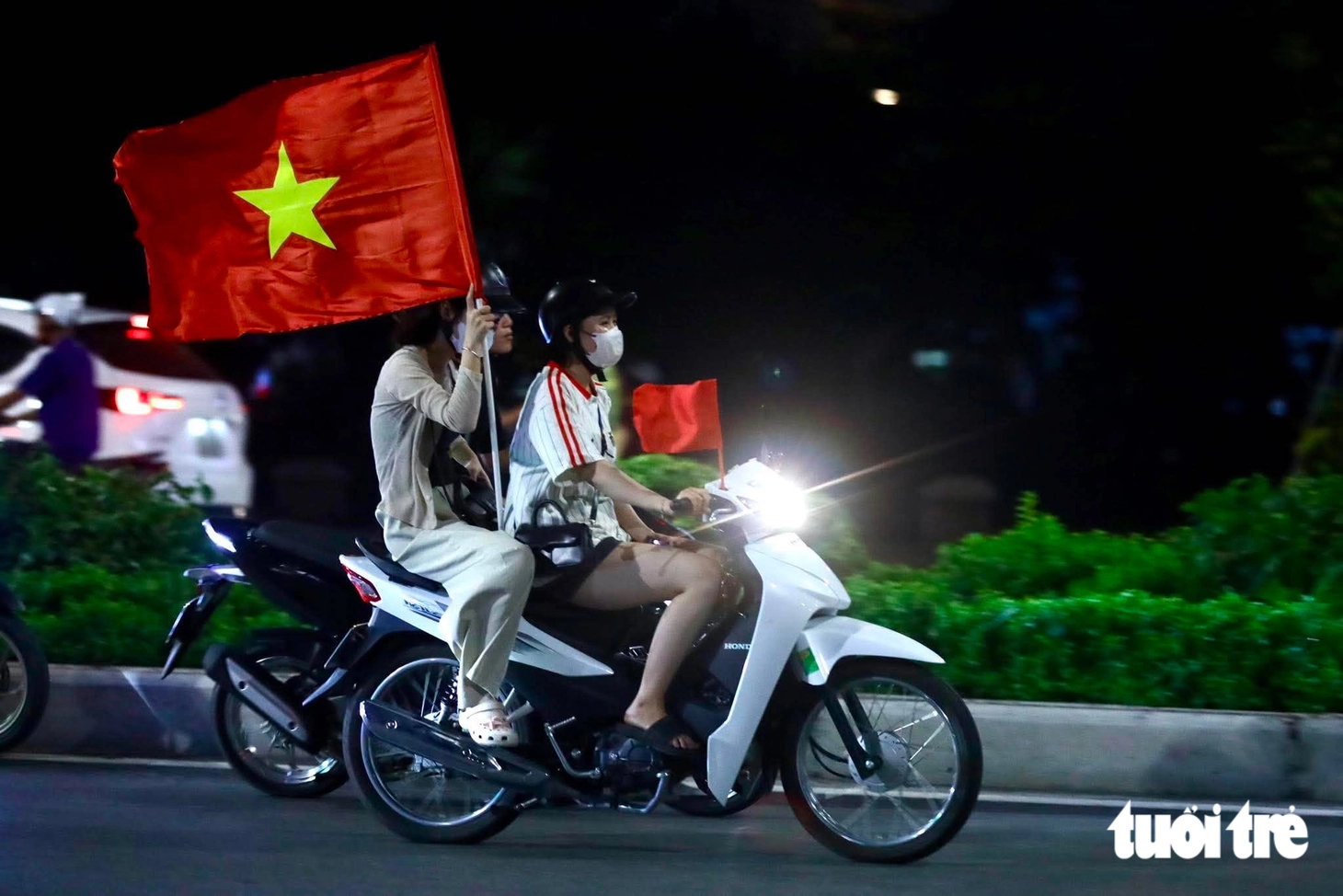 Đêm không ngủ của hàng triệu người hâm mộ bóng đá Việt Nam - Ảnh 11.