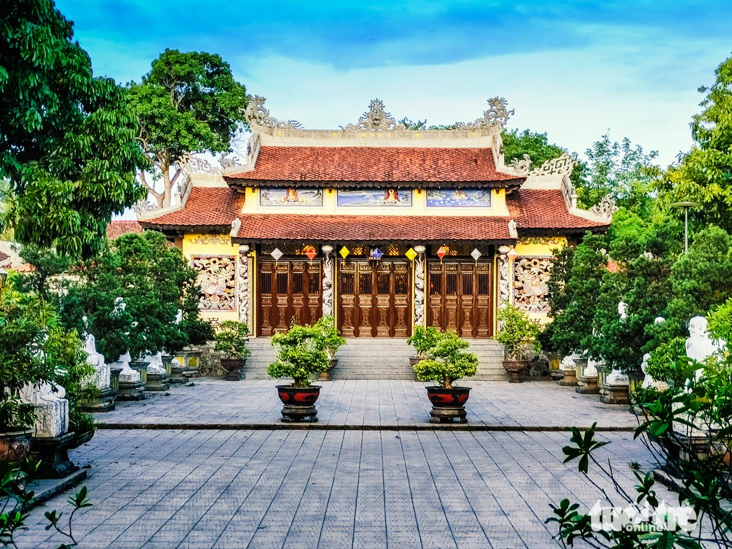 Mâm cơm chay Huế giữa ngôi cổ tự Kim Tiên hơn 300 năm tuổi - Ảnh 3.
