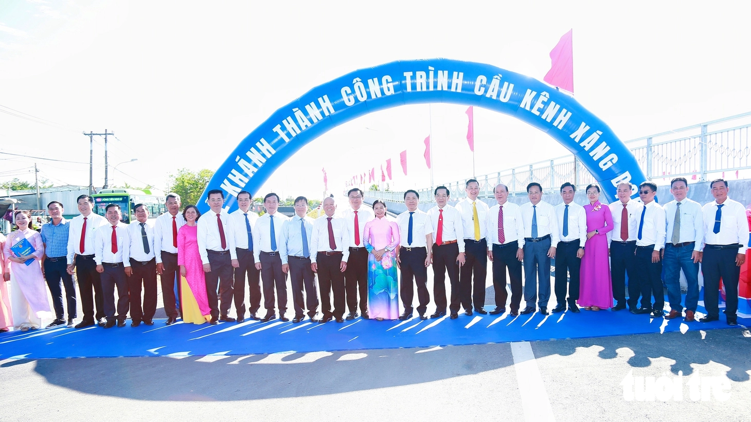 Xã Bình Lợi khánh thành cầu Kênh Xáng Dọc và Kênh Xáng Ngang, tăng kết nối giao thương liên vùng - Ảnh 6.