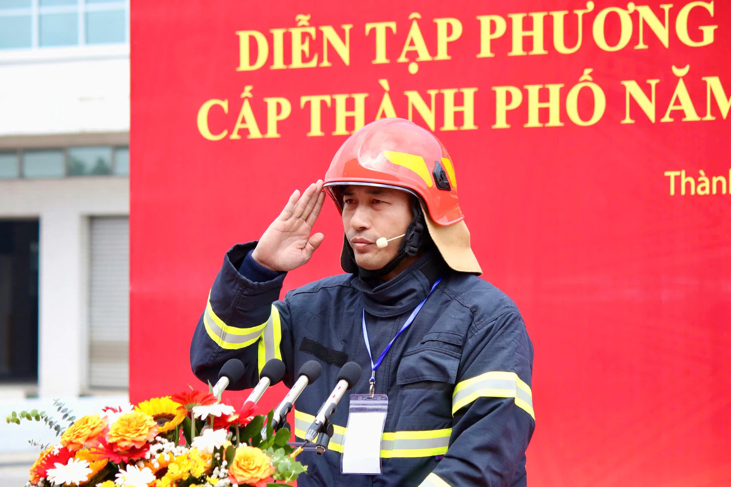 3.500 người tham gia diễn tập chữa cháy nhà máy tại TP.HCM - Ảnh 3.