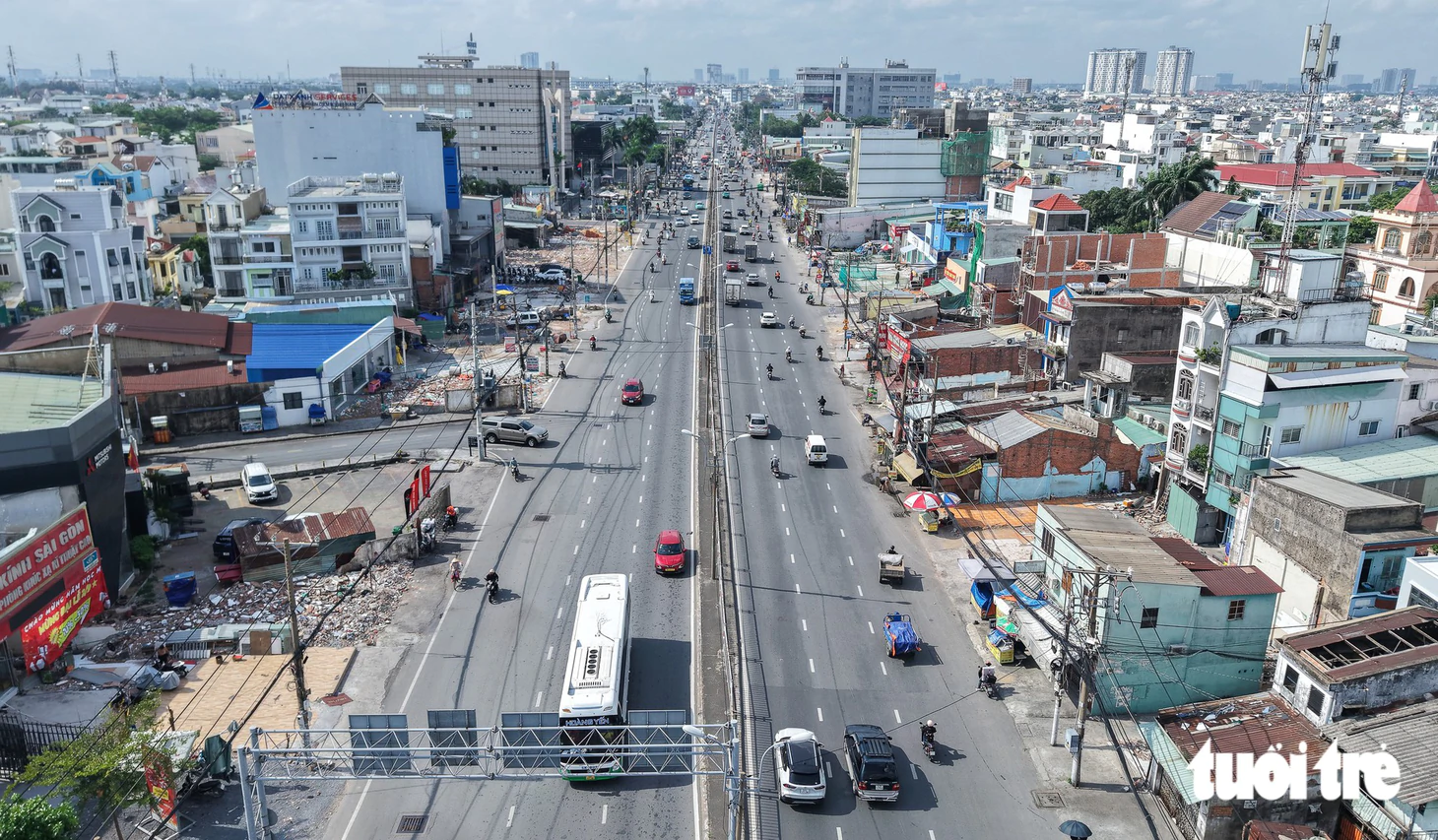 Người dân tất bật dọn nhà, nhường mặt bằng mở rộng Quốc lộ 13 trước ngày khởi công - Ảnh 6.