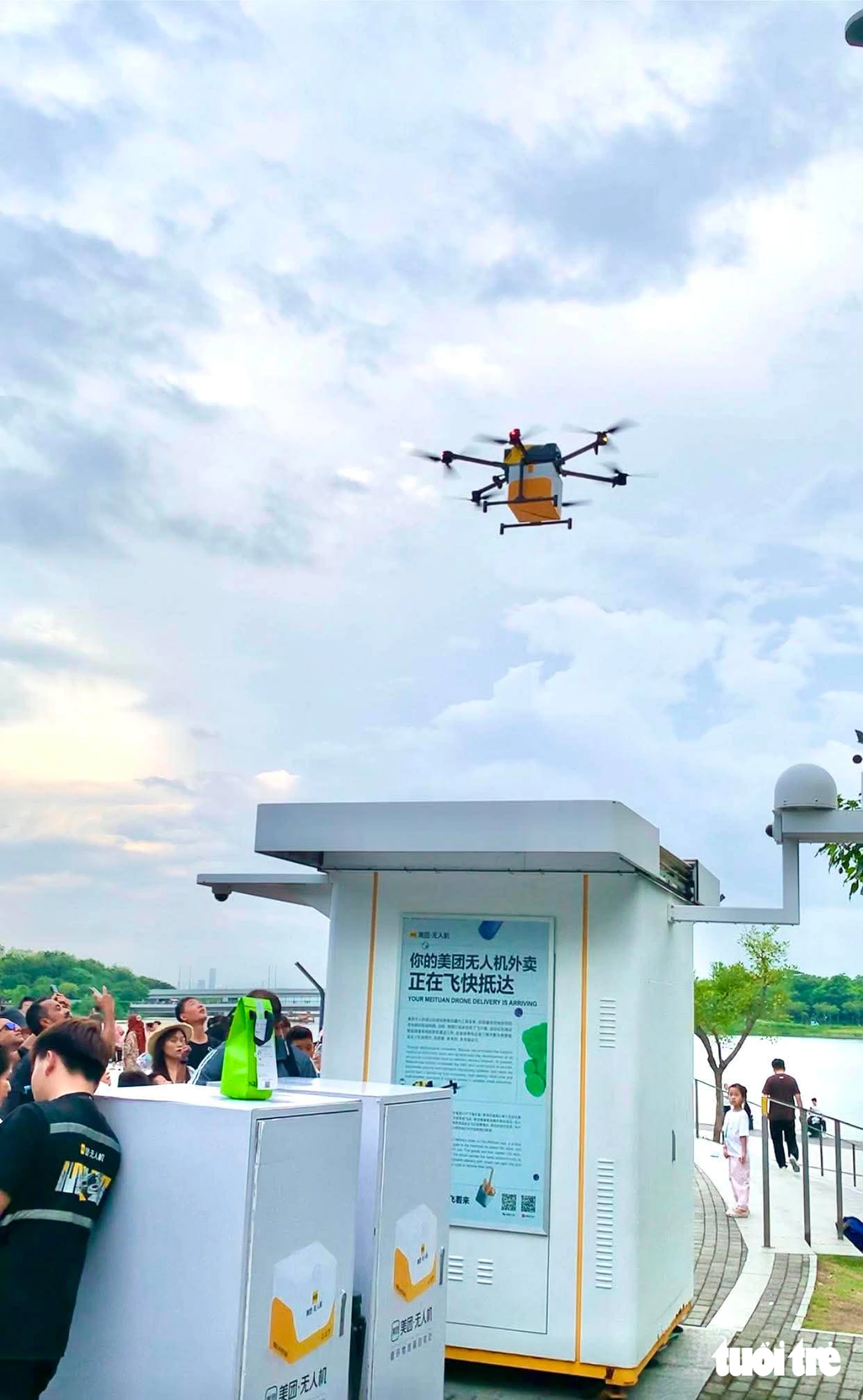 Trải nghiệm drone giao hàng ở Thâm Quyến - Ảnh 4.