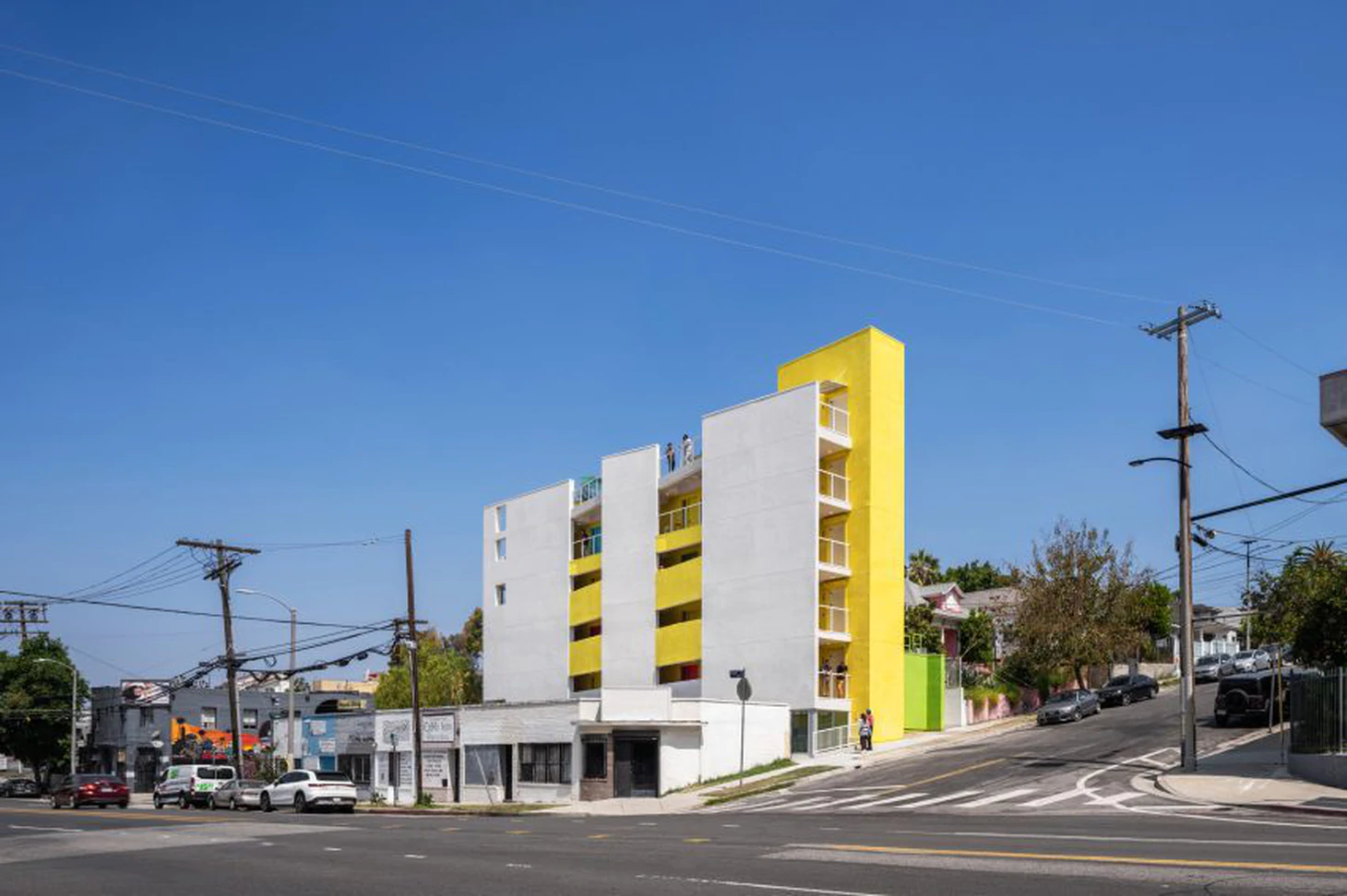 Nhà ở hỗ trợ người vô gia cư trên khu đất 'cực kỳ hẹp' ở Los Angeles - Ảnh 5.