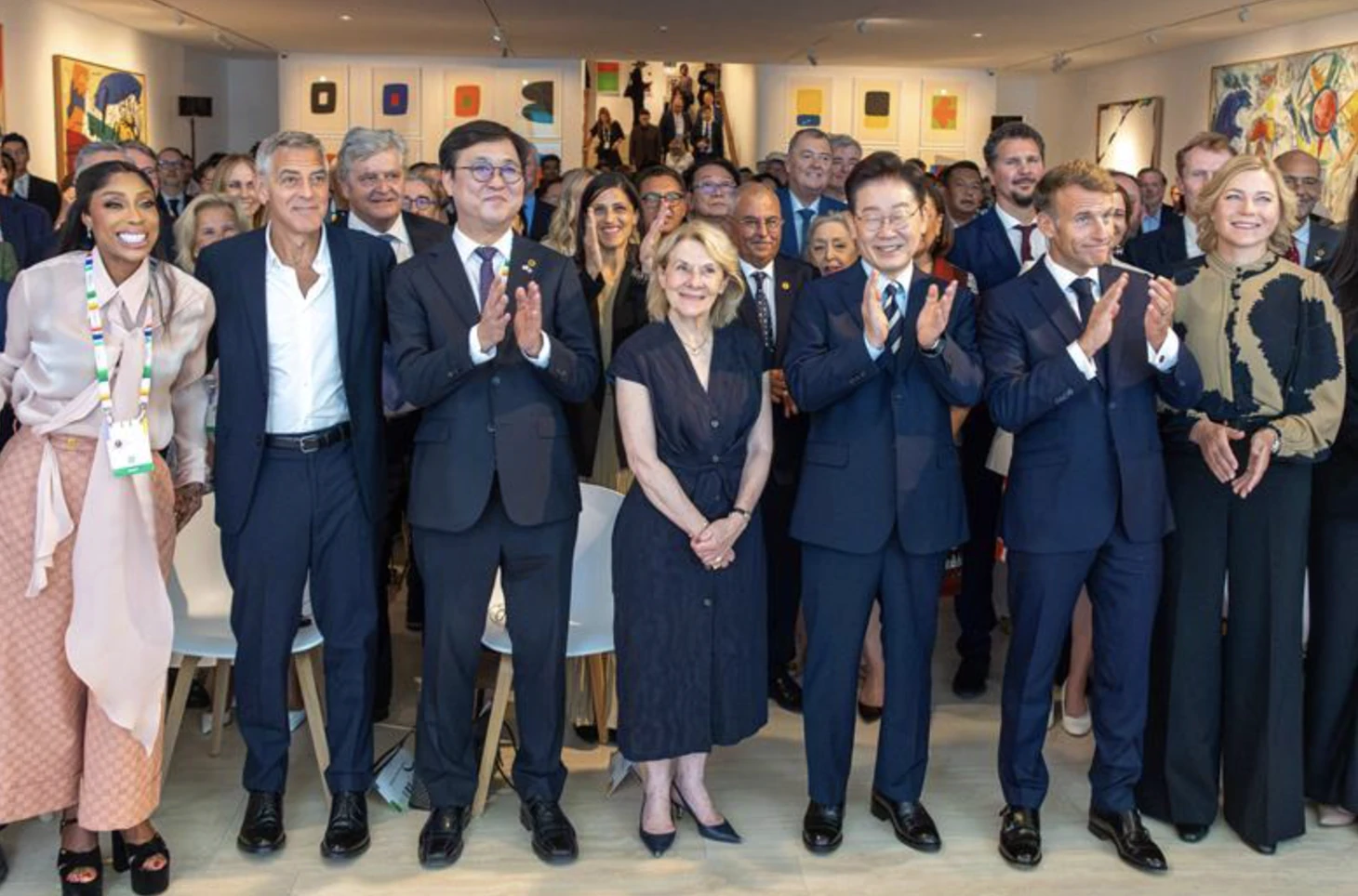 TS Ngô Phương Lan từ Hội nghị thượng đỉnh Lumière Summit: ‘Điện ảnh Việt cần đi nhanh hơn nữa’ - Ảnh 5.